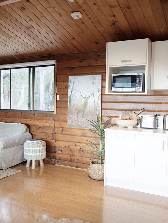 Log Cabin - Yungarra Estate - Dunsborough Accommodation - South West Escapes - Private Property, South West Accommodation. Luxury Accommodation Dunsborough, Holiday Homes South West.
